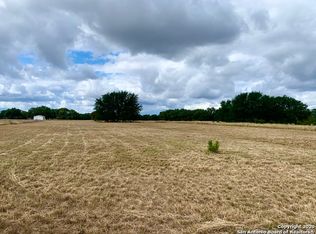 344 Buckskin Trl, Bandera, TX 78003