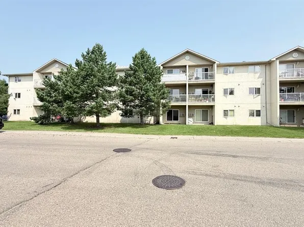 6608 S 42nd St #203A, Lloydminster, AB T9V 3L1