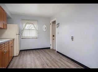 3448 McCartney Rd, Youngstown, OH 44505