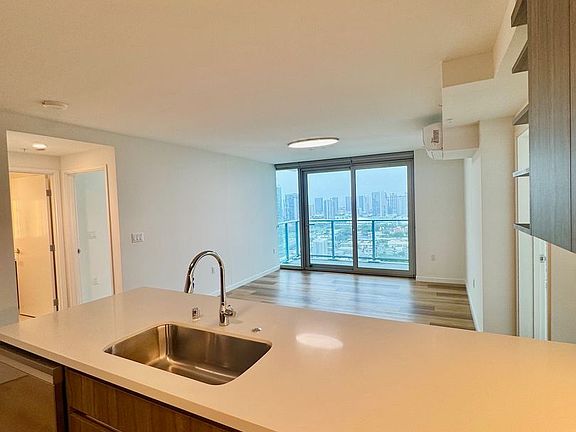 2nd image of 825 Keeaumoku St Unit 3316R
