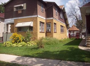 811 S 9th Ave, Maywood, IL