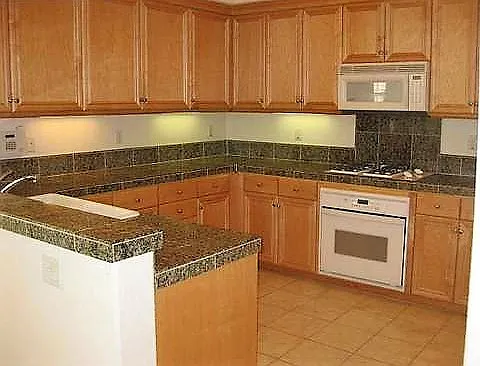 1111 Nancy Ln — Photo 3