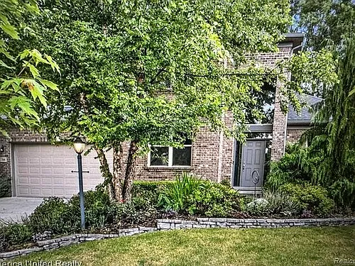 2708 Trillium Hills Dr Photo 1