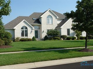 8708 Stone Post Rd, Sylvania, OH 43560