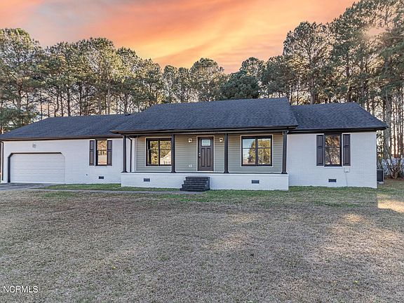 2nd image of 206 Hunters Creek Drive