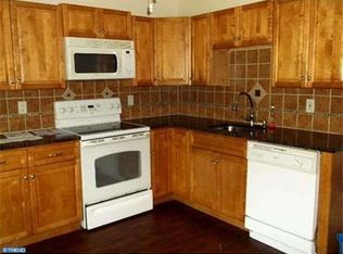 52 Highland Ave, Clementon, NJ 08021