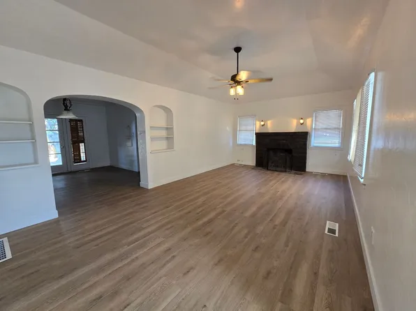 630 Neville St, Hanford, CA 93230