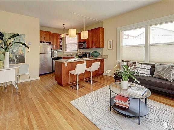 2nd image of 1001 California St #2B