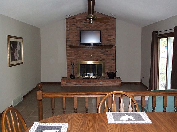 2nd image of 7089 Dimatteo Ct