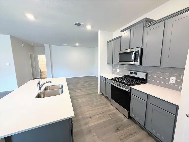 6233 Lassen Ct — Photo 25