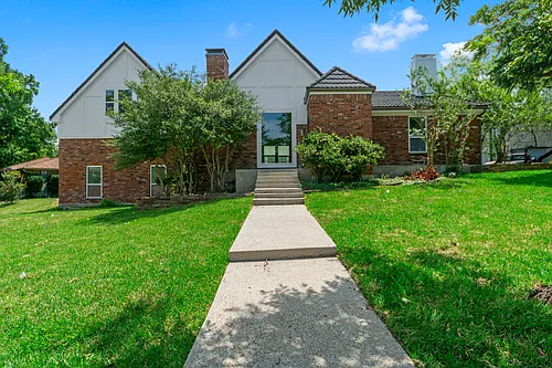 4008 Acapulco St Photo 1