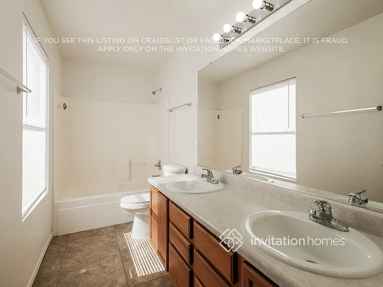 114 E Beth Dr — Photo 12