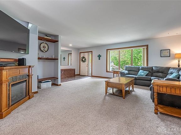 4th image of 1120 Birchton Pl