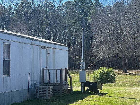 5th image of 111 Mountain Home Dr