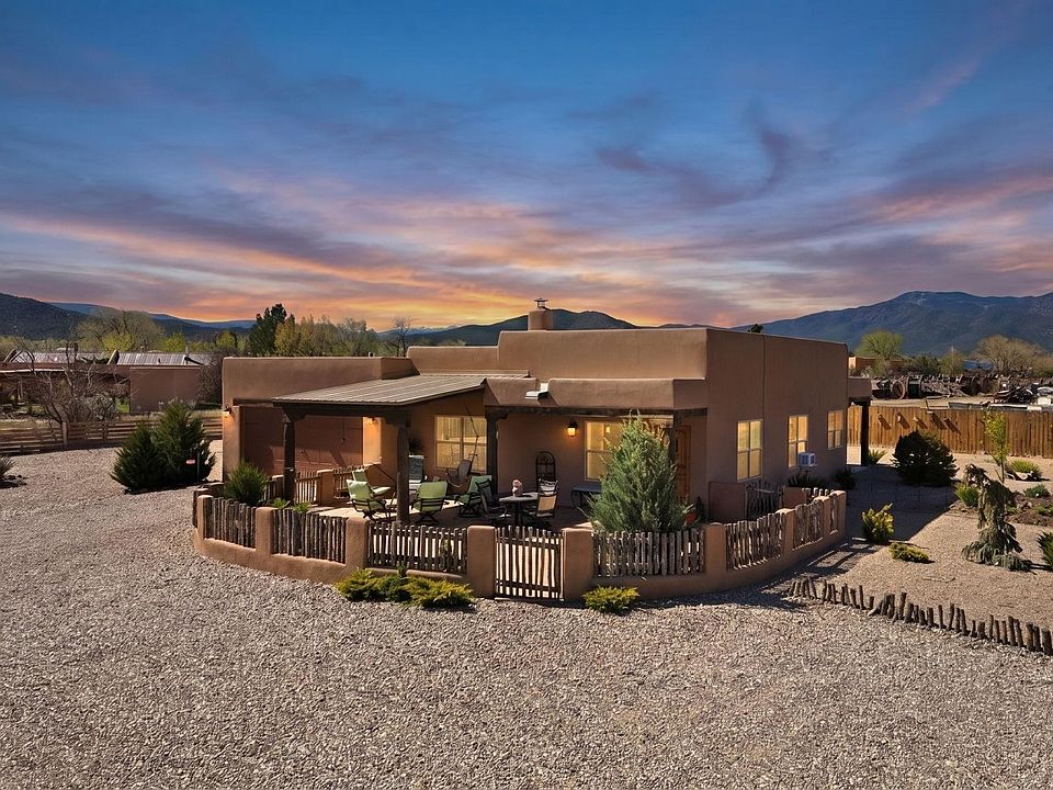 1st image of 25 Medina Lane