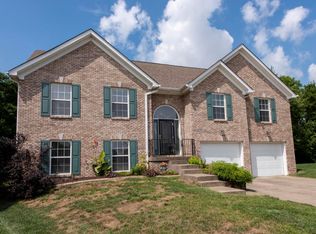 5702 Kellerman Ct, Louisville, KY 40219