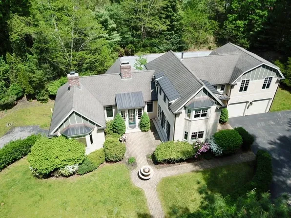 130 Summer St, Weston, MA 02493
