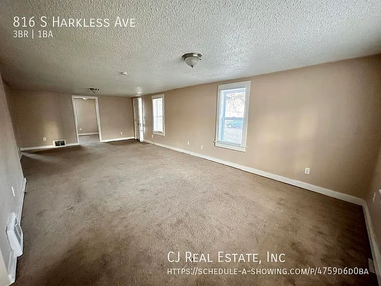 816 S Harkless Ave — Photo 4