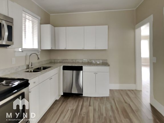 5th image of 3807 Saint Johns Ave