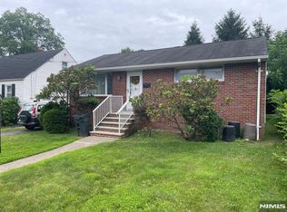 148 Hillside Ave, Bergenfield, NJ 07621