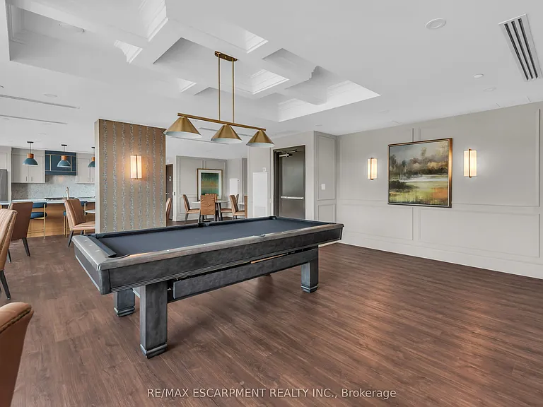 460 Dundas St E #522 — Photo 42