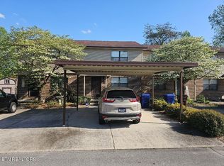 152 High Point Ln, Oak Ridge, TN 37830