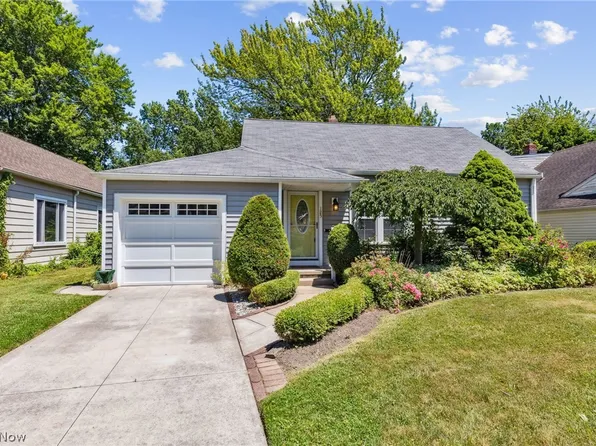 125 Beck Rd, Avon Lake, OH 44012