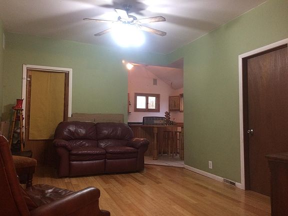 Den or formal dinning room