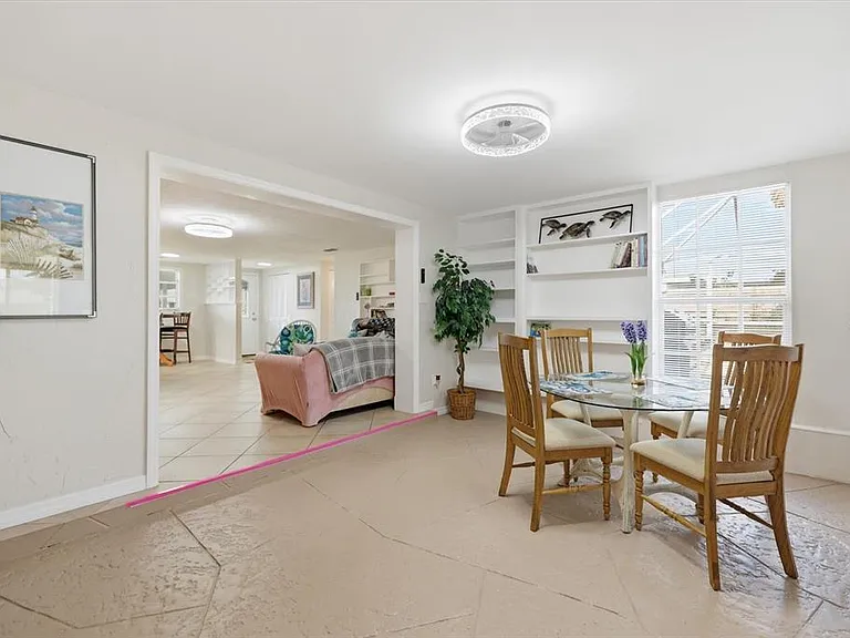 134 Paddington Rd — Photo 15