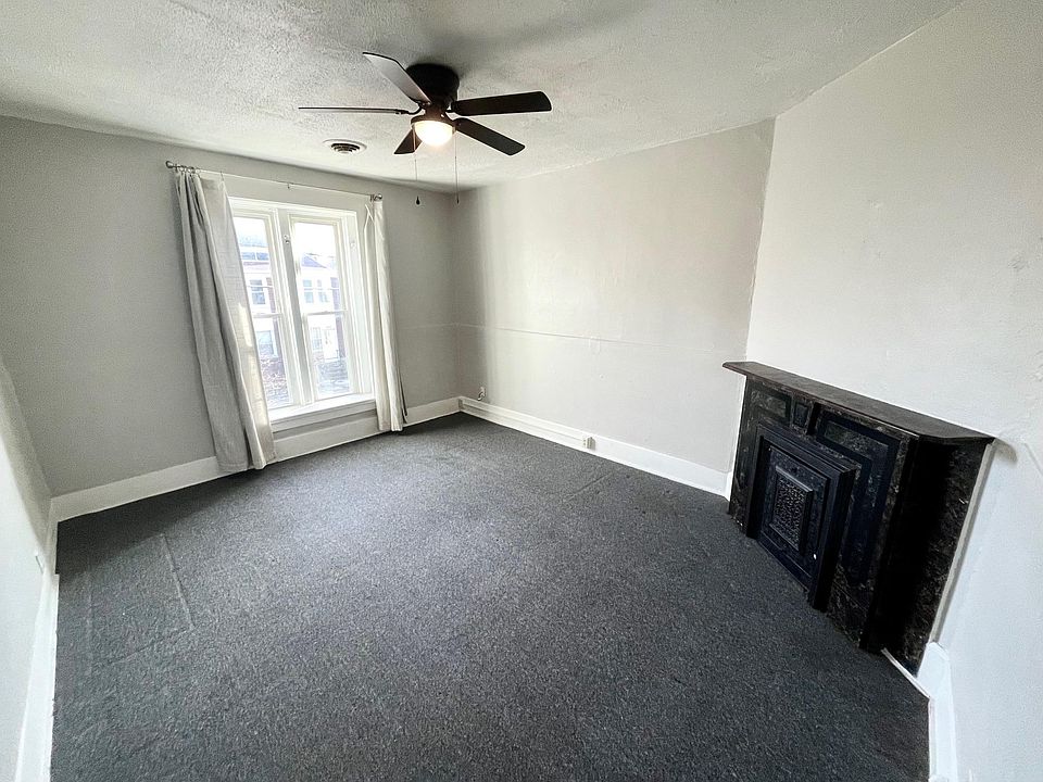 1st image of 248 W 18th St #2