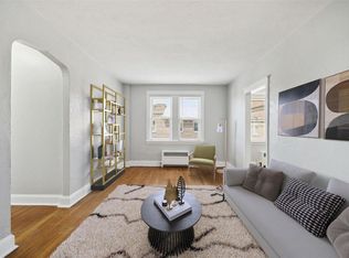 Shirley Court, Upper Darby, PA 19082
