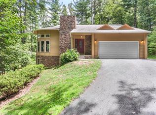 284 Gaither Ray Dr, Mars Hill, NC 28754