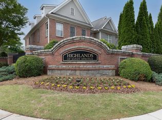 7280 Glisten Ave, Sandy Springs, GA 30328