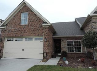 3621 Sainsbury Ln, Greensboro, NC 27409