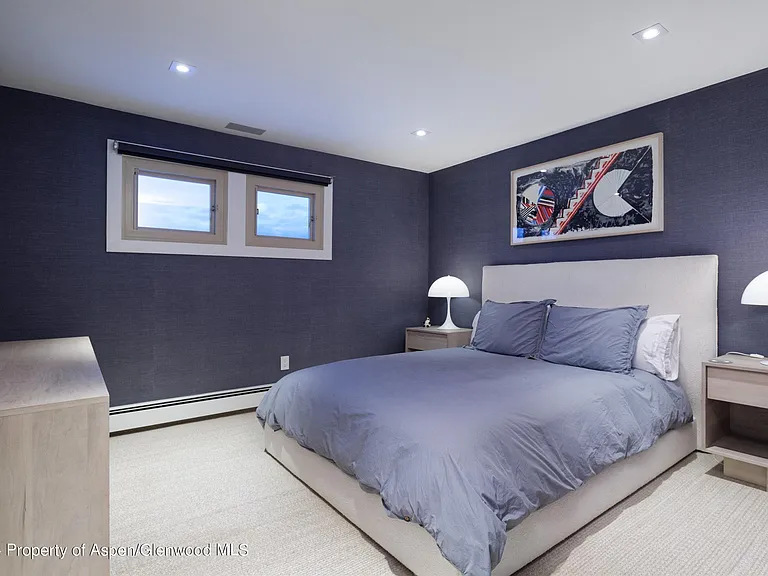 123 Larkspur Ln — Photo 23