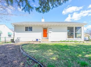 1004 Theodore St, Crest Hill, IL 60403