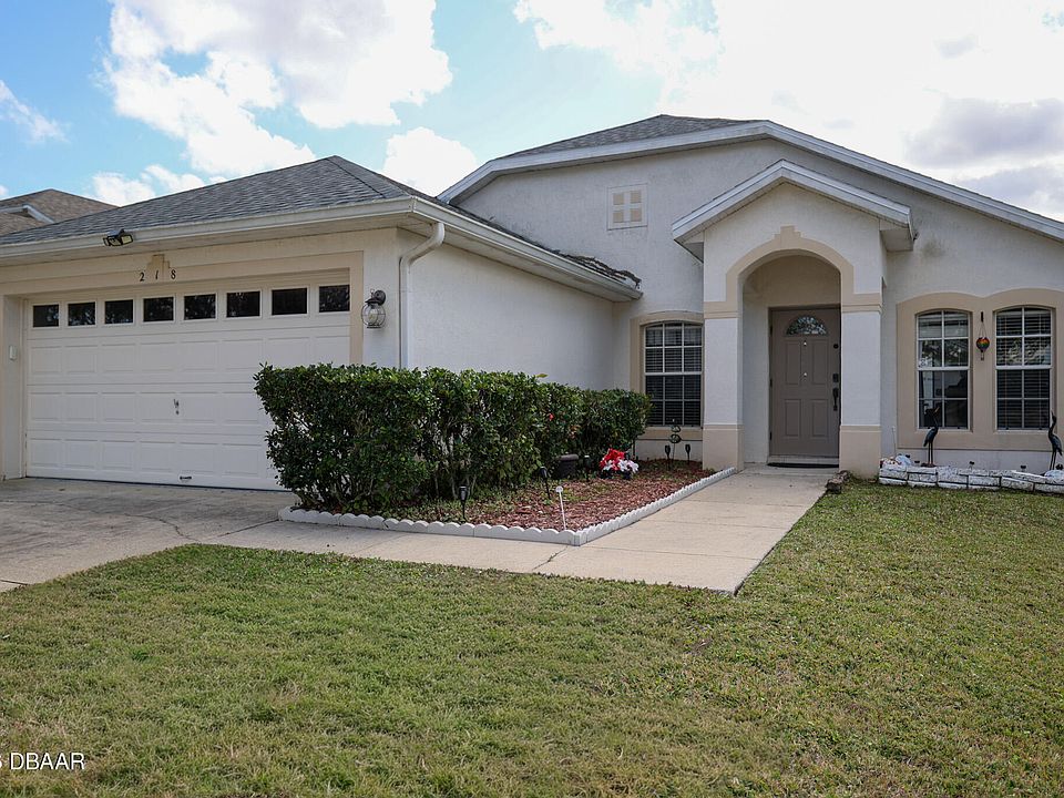 1st image of 218 Troon Cir