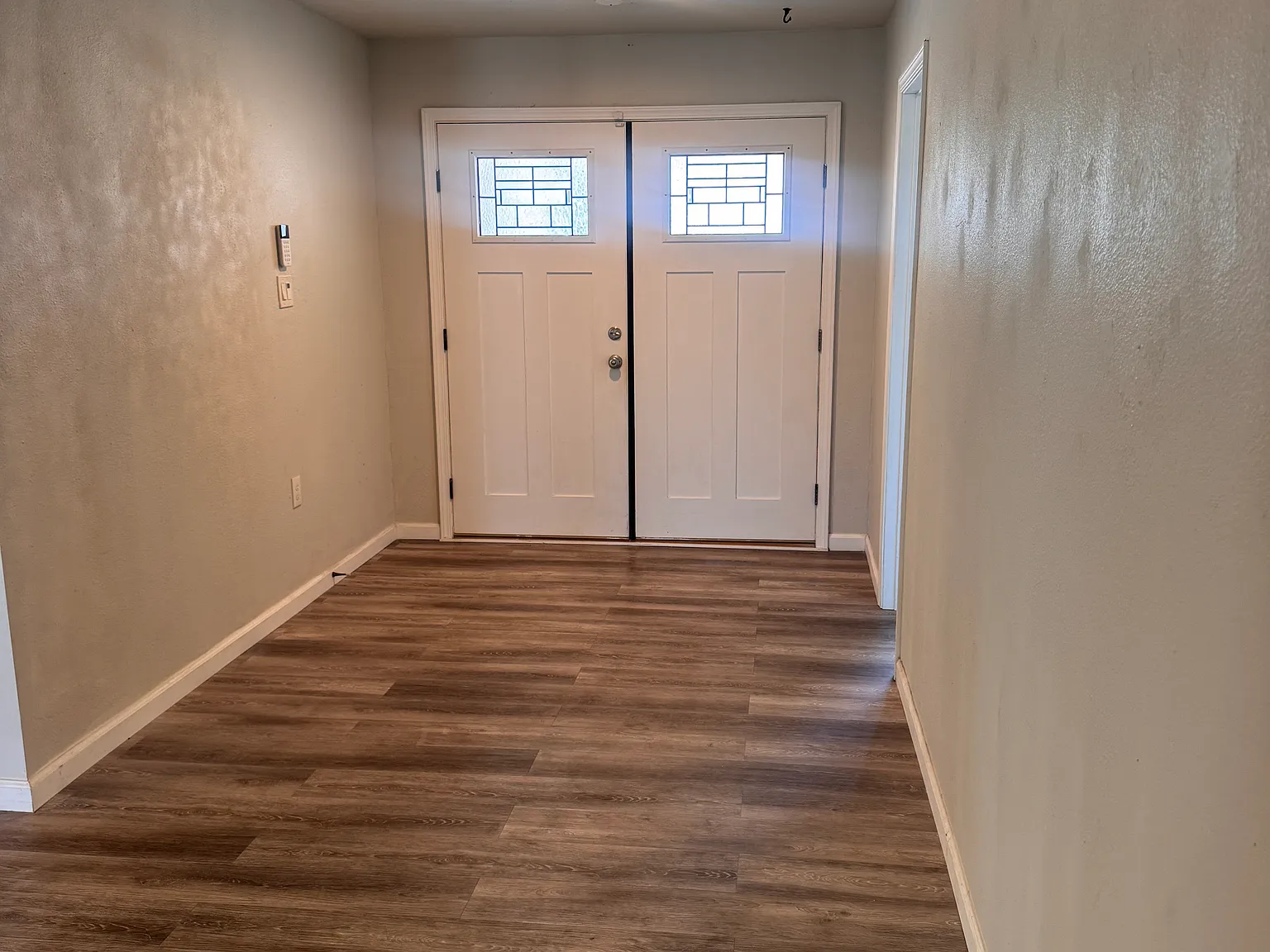 4 bed, 1769 sqft, $4,000 — Photo 2