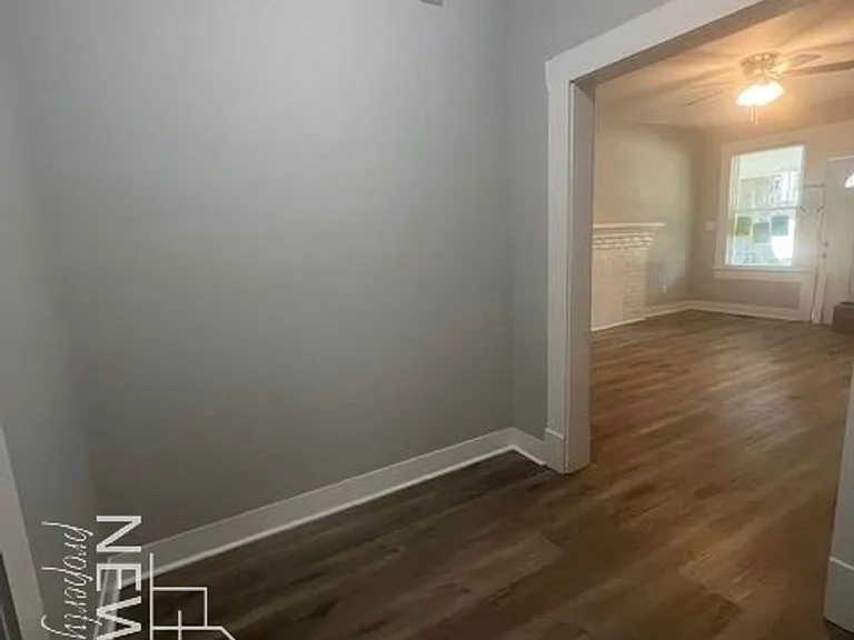 318 Alexander Ave — Photo 6