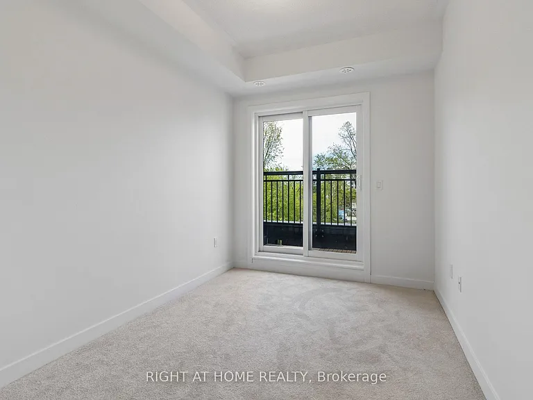 15100 Yonge St #206 — Photo 27