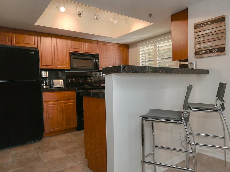 5104 N 32nd St #247 — Photo 17