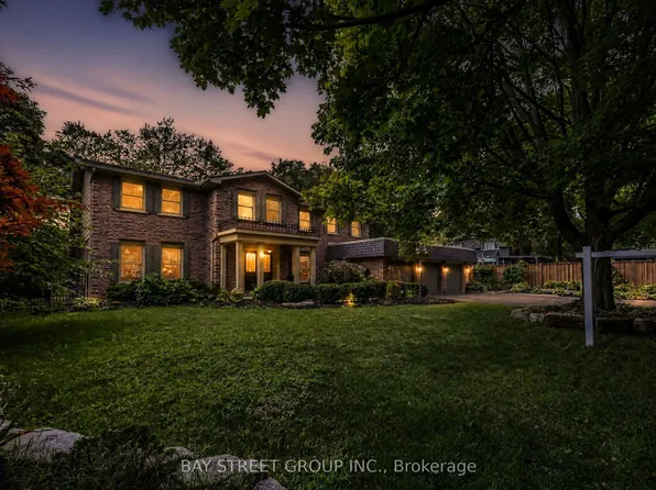 244 Colchester Dr, Oakville, ON L6J 5S5