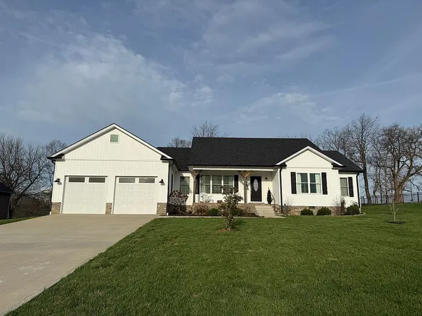 566 Harvest Ln, Harrodsburg, KY 40330
