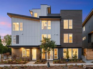 4300 NE 52nd St, Seattle, WA 98105