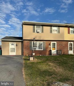 343 Carol Lynn Dr, Willow Street, PA, 17584