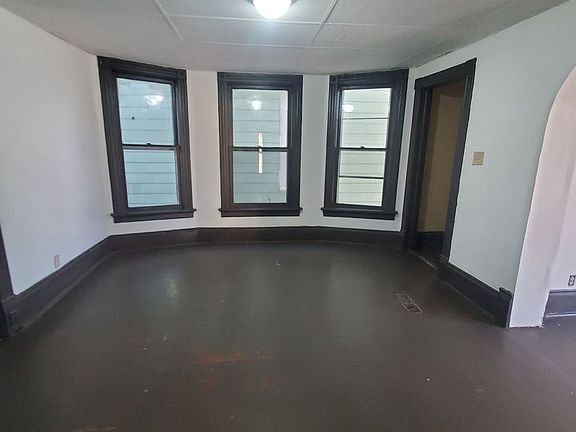 5th image of 2868-2870 N 6th St #2868