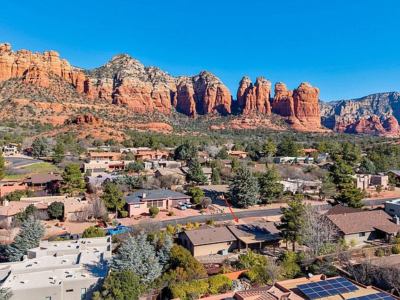 3rd image of 2345 Lariat Rd