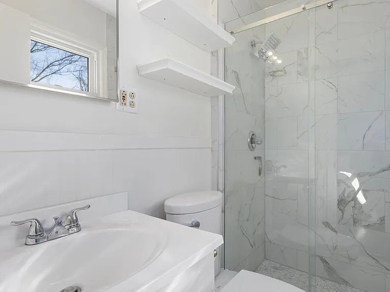 3314 NE Mohawk Ln — Photo 19