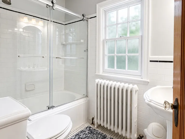 3420 Patterson St NW — Photo 13