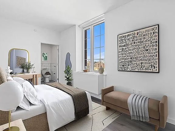 5th image of 1856 Park Ave #13D